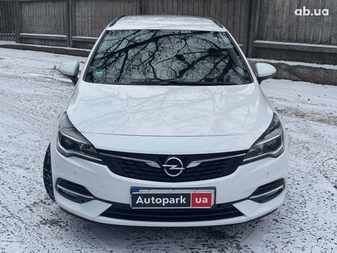 Opel Astra 2020 белый - фото 2