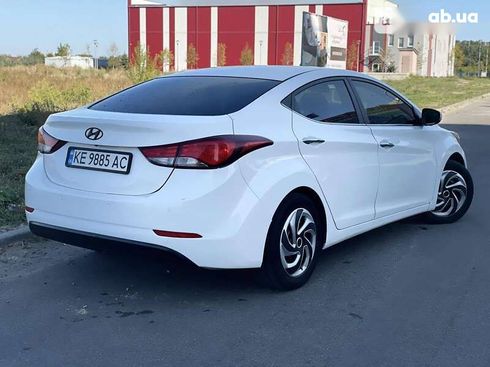 Hyundai Elantra 2014 - фото 4