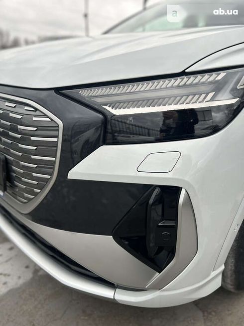 Audi Q4 e-tron 2023 - фото 4
