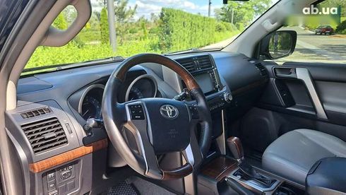 Toyota Land Cruiser Prado 2010 - фото 18