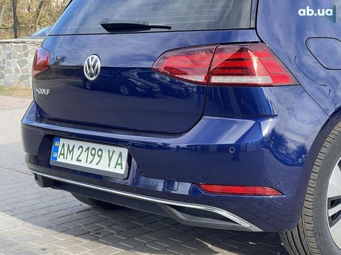 Volkswagen e-Golf 2020 - фото 26