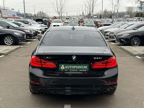 BMW 5 серия 2017 - фото 5