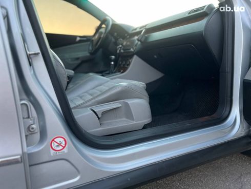 Volkswagen Passat 2006 серебристый - фото 14