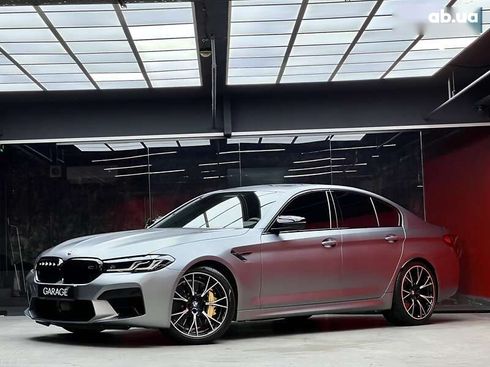 BMW M5 2020 - фото 8