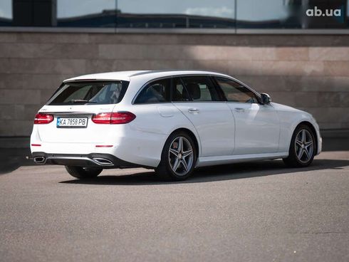 Mercedes-Benz E-Класс 2018 - фото 2