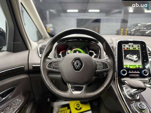 Renault Espace 2015 - фото 11
