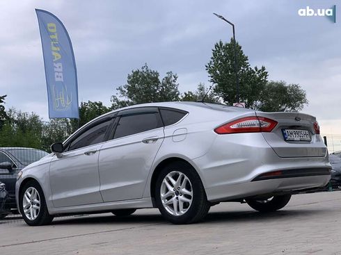 Ford Fusion 2015 - фото 18