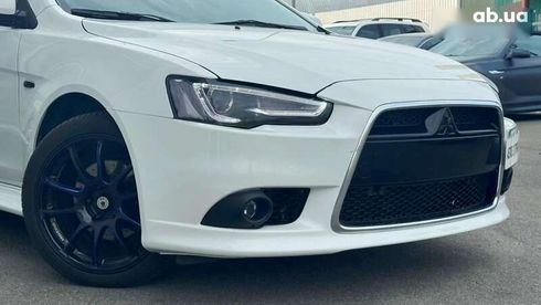 Mitsubishi Lancer 2016 - фото 17