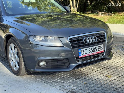 Audi A4 2010 серый - фото 3