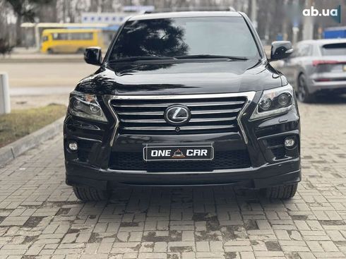 Lexus LX 2015 - фото 2