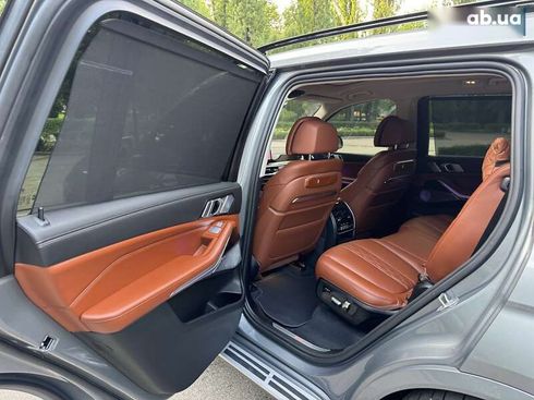 BMW X7 2023 - фото 21