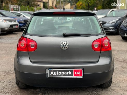 Volkswagen Golf 2005 серый - фото 20