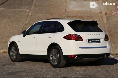 Porsche Cayenne 2011 - фото 6