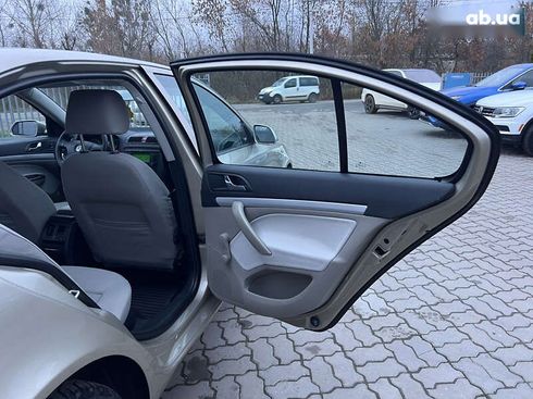 Skoda Octavia 2005 - фото 26