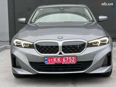 BMW i3 2024 - фото 2