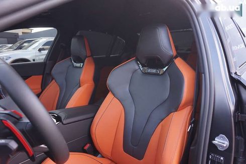 BMW M5 2025 - фото 30