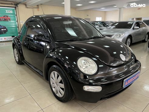 Volkswagen Beetle 2002 черный - фото 15