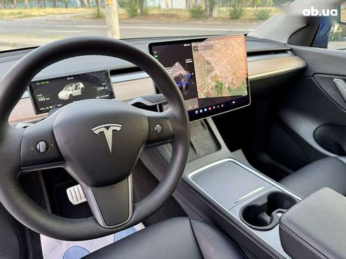 Tesla Model Y 2022 - фото 21