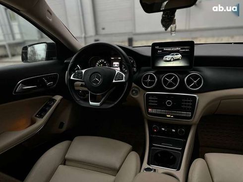 Mercedes-Benz GLA-Класс 2017 - фото 21