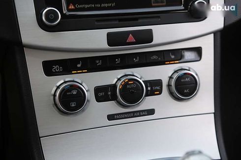 Volkswagen Passat CC 2013 - фото 22