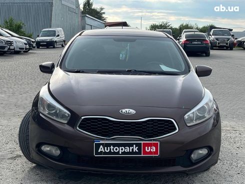 Kia Cee'd 2013 коричневый - фото 3