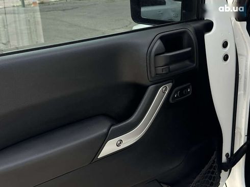 Jeep Wrangler 2013 - фото 16