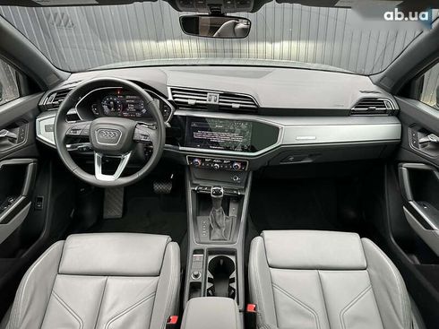 Audi Q3 2023 - фото 30