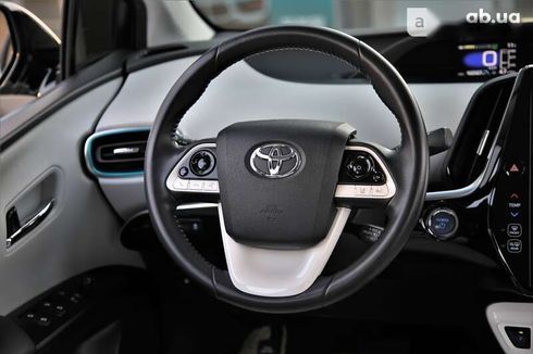 Toyota Prius 2017 - фото 14