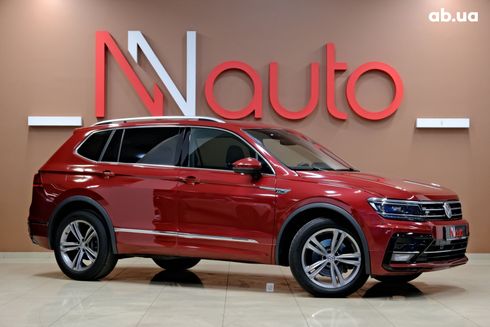 Volkswagen Tiguan 2019 красный - фото 2