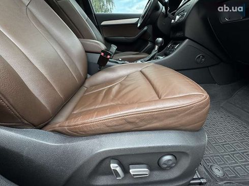 Audi Q3 2017 - фото 30