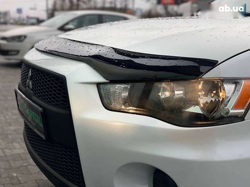 Mitsubishi Outlander 2011 - фото 15