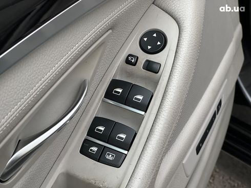 BMW 5 серия 2012 серый - фото 24