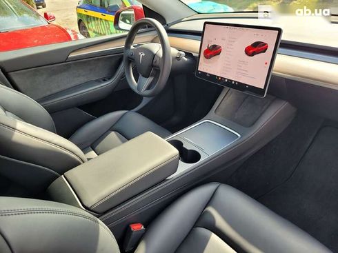 Tesla Model Y 2023 - фото 11