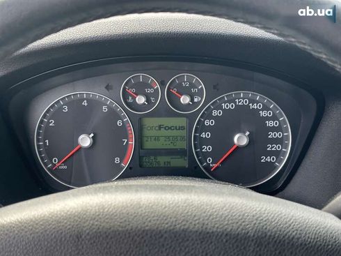 Ford Focus 2005 - фото 18