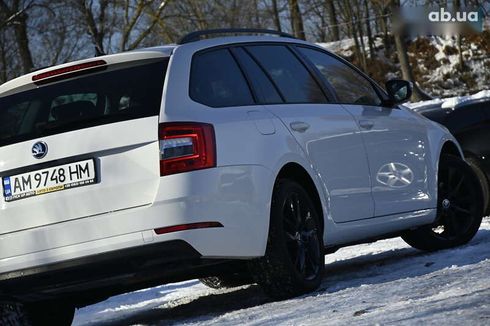 Skoda Octavia 2019 - фото 13