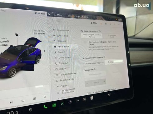 Tesla Model Y 2021 - фото 30