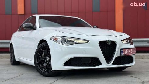 Alfa Romeo Giulia 2021 - фото 8