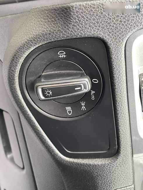 Volkswagen e-Golf 2015 - фото 24