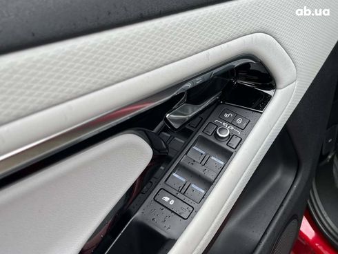 Land Rover Range Rover Evoque 2020 красный - фото 35