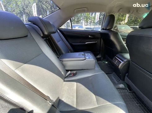 Toyota Camry 2014 - фото 30