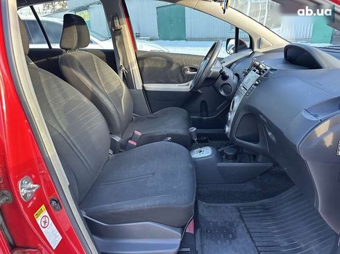 Toyota Yaris 2008 - фото 24