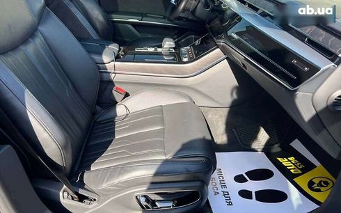 Audi A8 2019 - фото 24