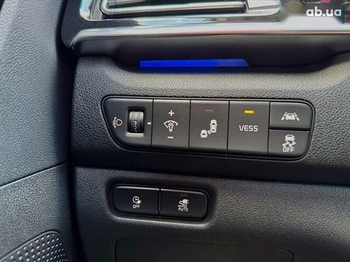 Kia Niro 2020 - фото 11