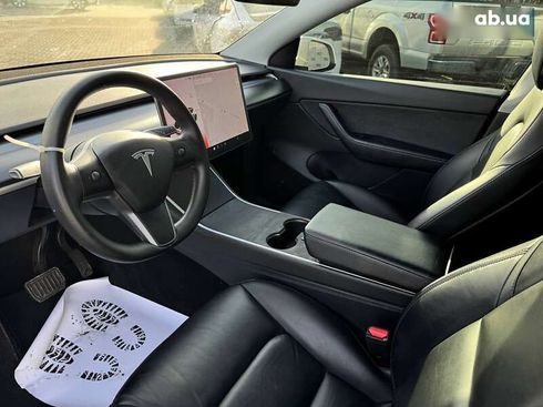 Tesla Model Y 2020 - фото 16