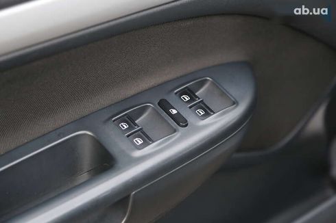 Skoda Octavia 2012 - фото 21