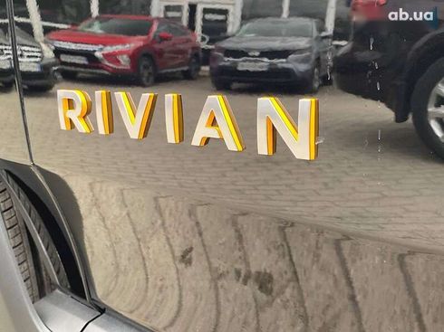 Rivian R1T 2023 - фото 23