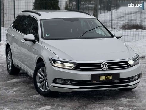 Volkswagen Passat 2017 - фото 9