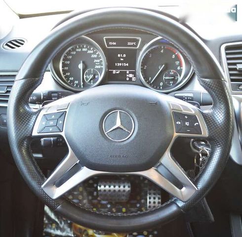 Mercedes-Benz M-Класс 2012 - фото 17