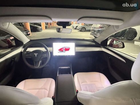 Tesla Model Y 2024 - фото 9
