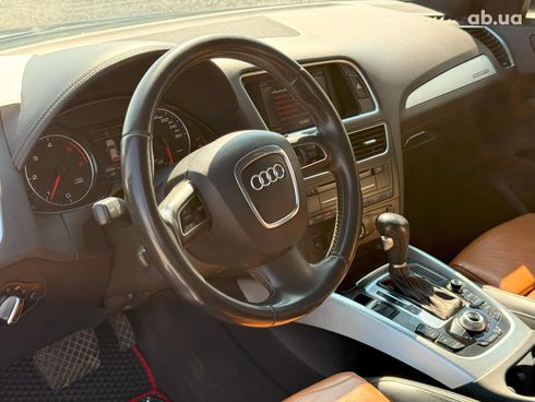 Audi Q5 2010 черный - фото 24